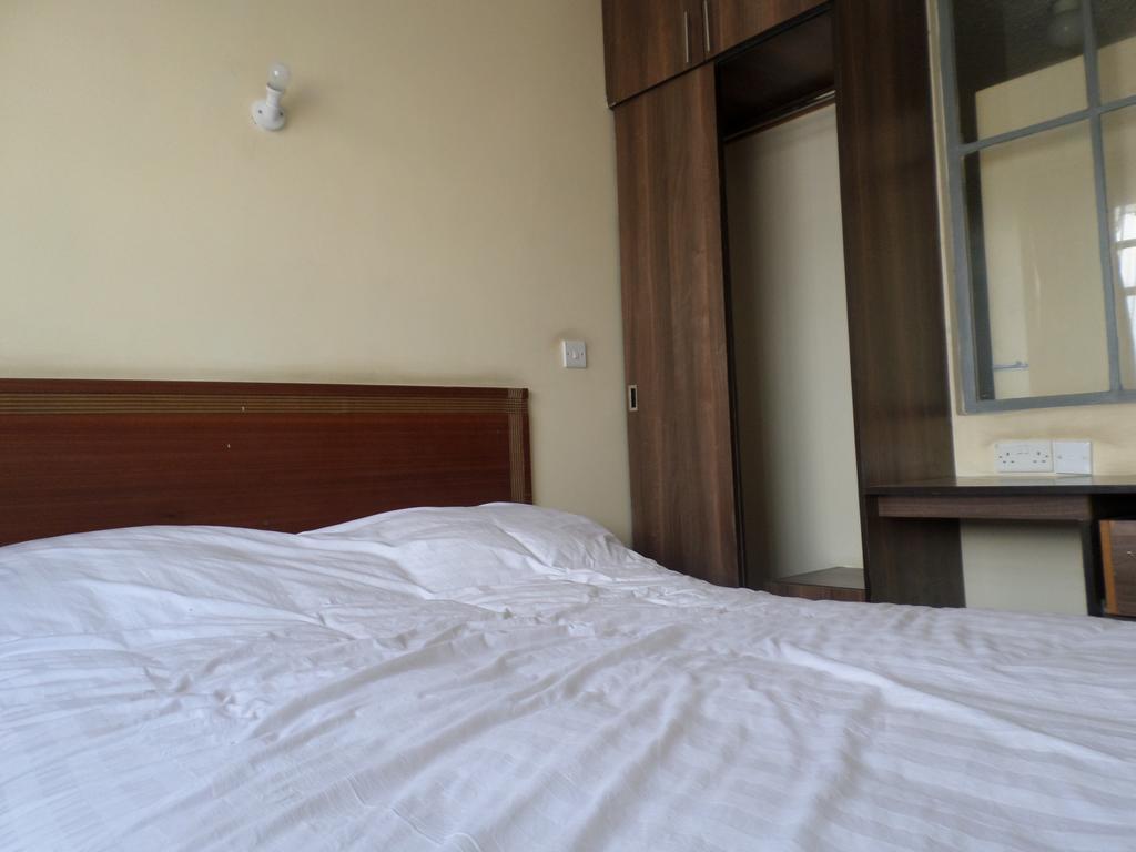 Karibu Hotel Nairobi Buitenkant foto