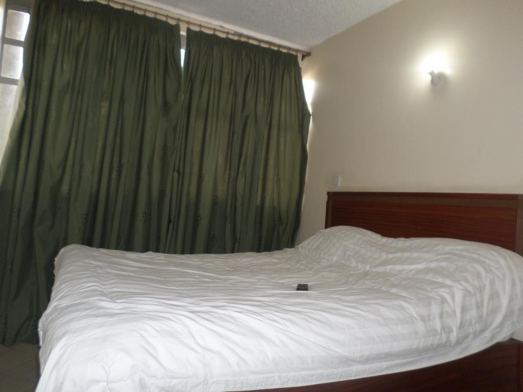 Karibu Hotel Nairobi Buitenkant foto